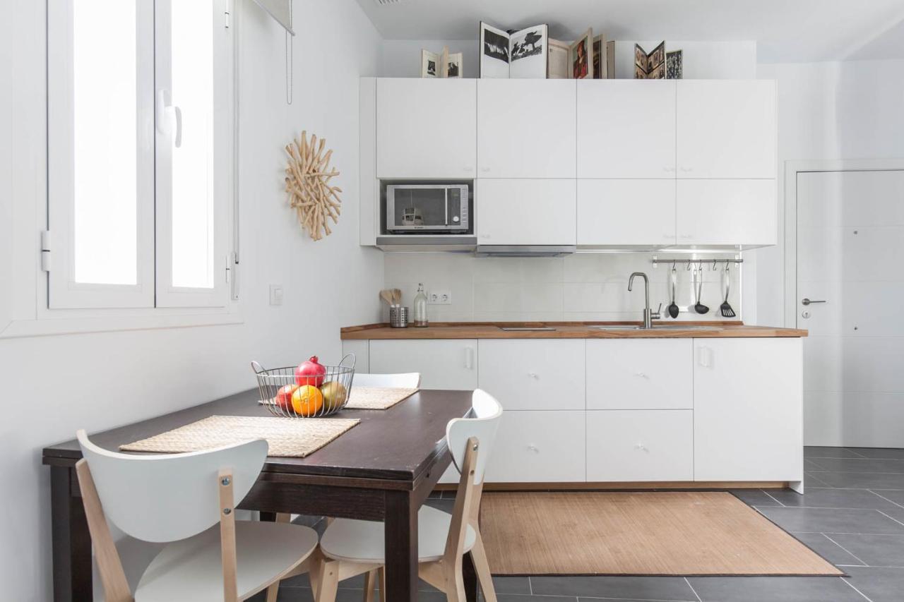 Spectacular Modern Apartment In The City Center セビリア エクステリア 写真